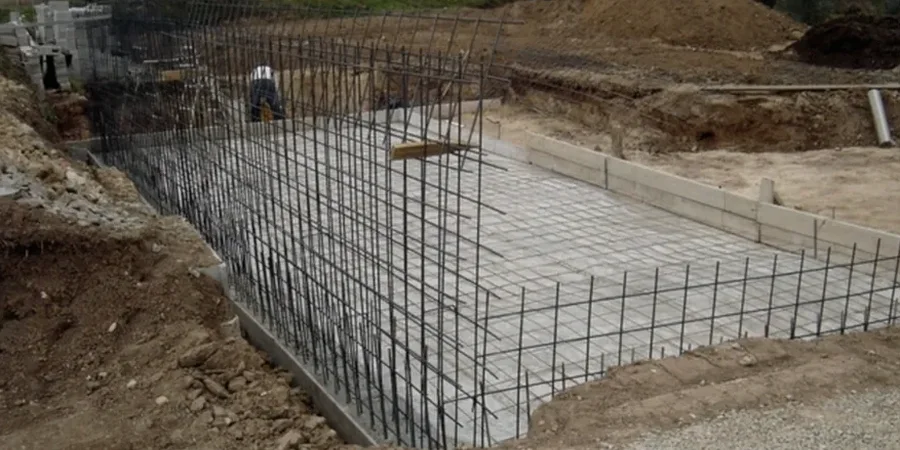 Diseño de cimentaciones superficiales en Maipú: adaptación al suelo local
